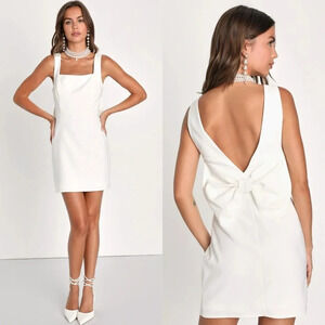 Size L -‎ NWOT Lulus Blissfully Beaming White Sleeveless Bow Mini Dress